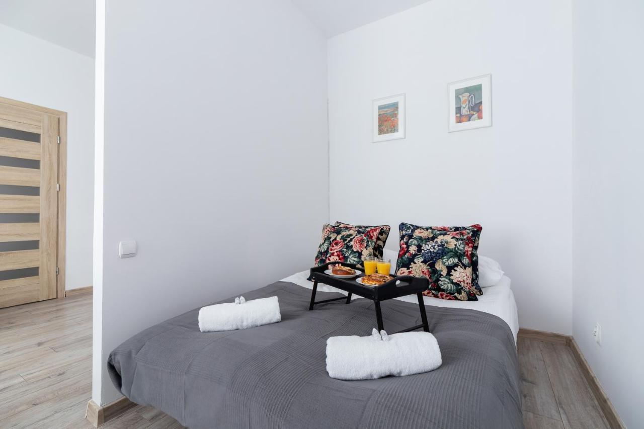 Apartment Bosacka Cracow By Noclegi Renters Cracovia Esterno foto