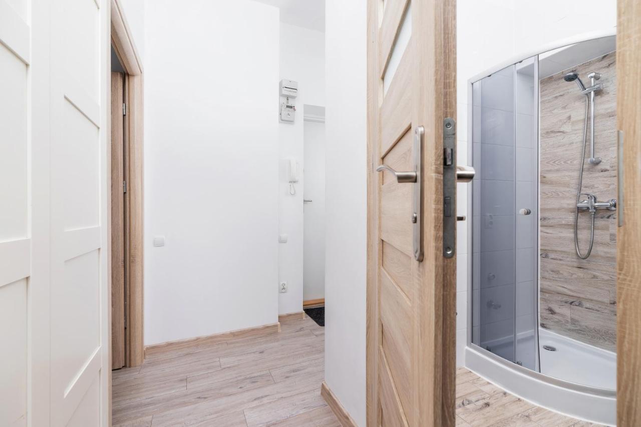 Apartment Bosacka Cracow By Noclegi Renters Cracovia Esterno foto